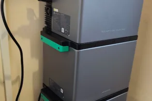 Solar Pro 2400